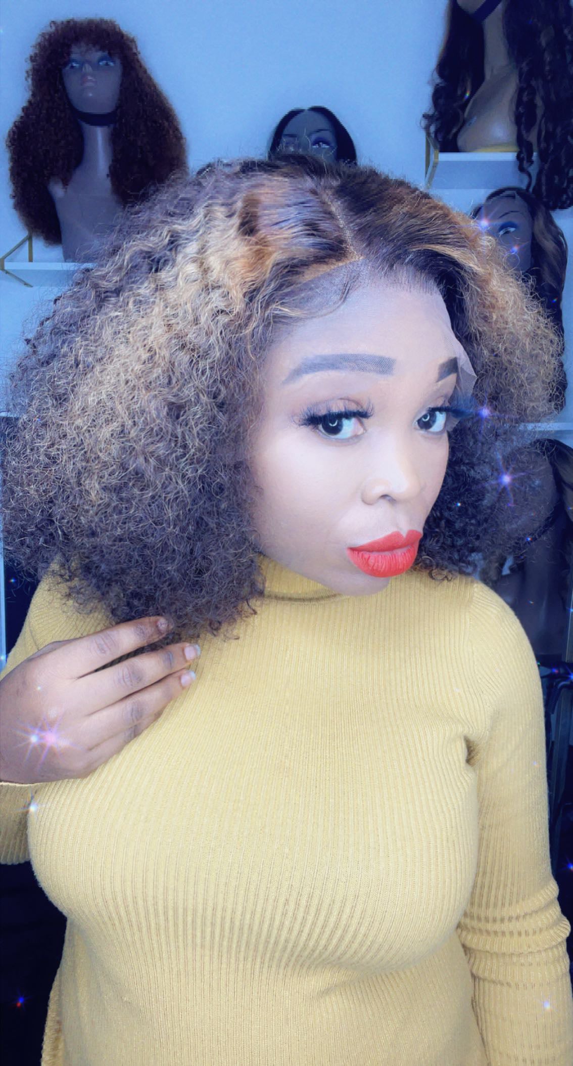 Roman curl highlights